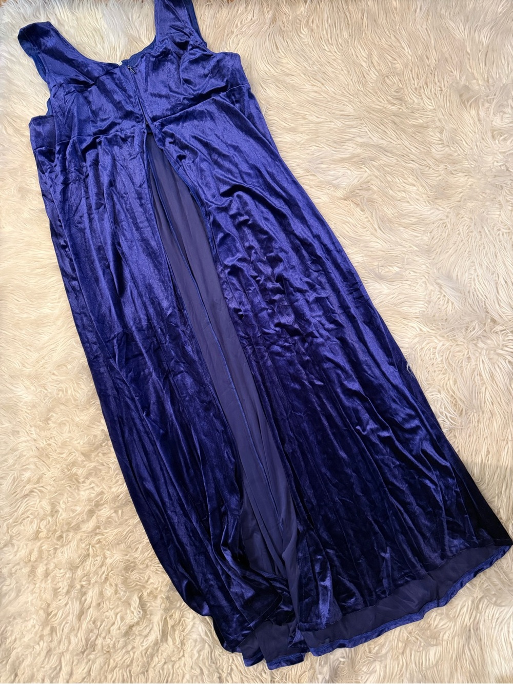 Women’s velvet purple cloak (M)